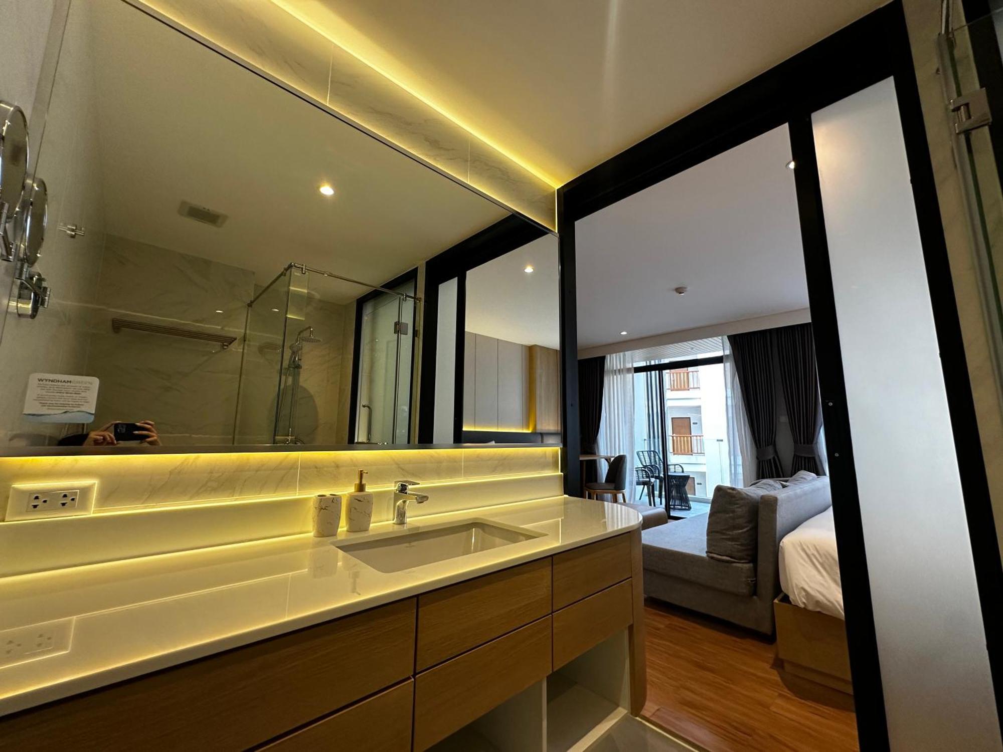 Apartment Beachfront At Naithon *